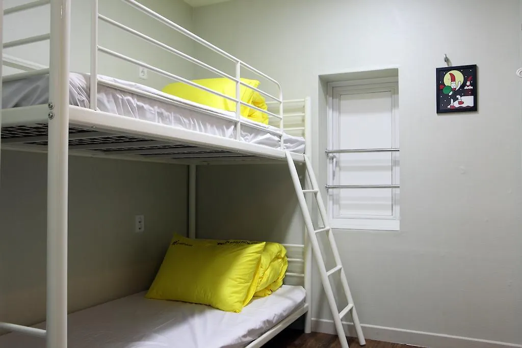24 Guesthouse Namsan Seoul Guest house