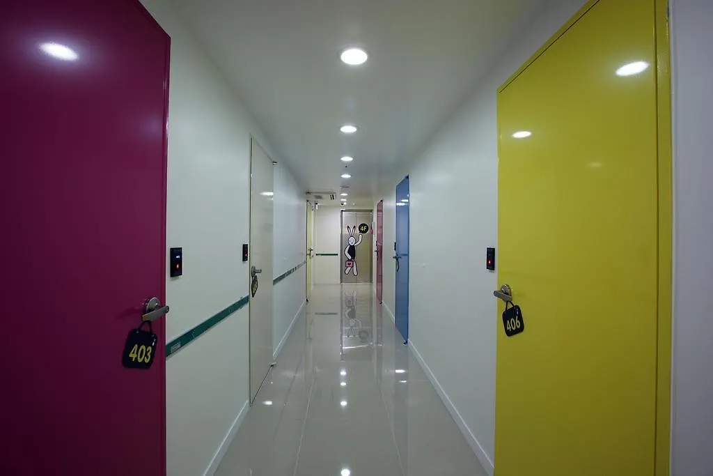 24 Guesthouse Namsan Seoul 2*,  South Korea